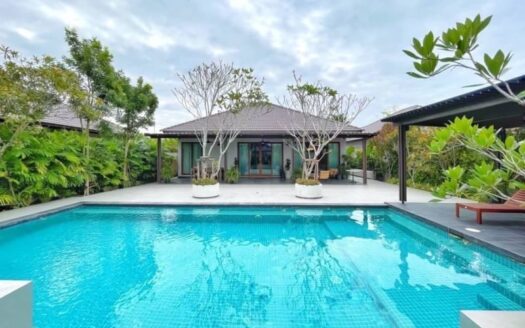 Luxury Pool Villa for Sale or Rent 2025