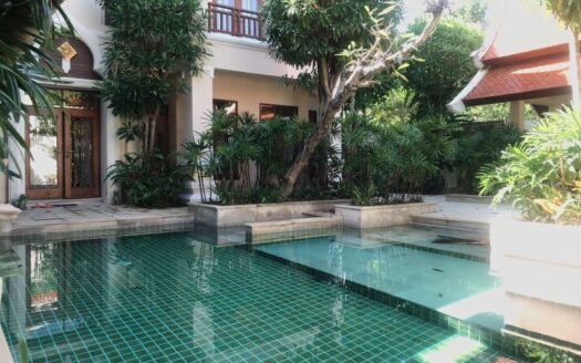 Thai Bali house near the beach 2025